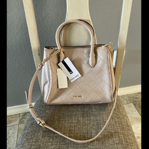 Nine West Beige Colored Bag NWT - Picture 1 of 9